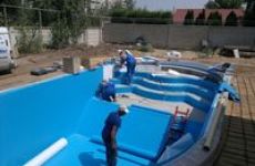 Преимущества строительства бассейнов